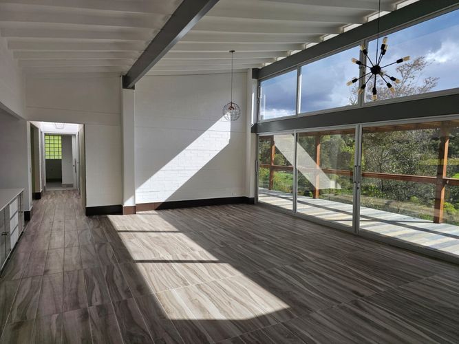 Casa de 4 alcobas en venta en Pantanillo, El Retiro, 278 m² · foto 16 de 21