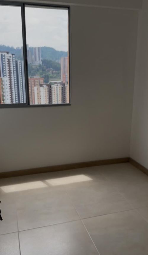 Apartamento de 3 alcobas en venta en Las Lomitas, Sabaneta, 66 m² · foto 21 de 24