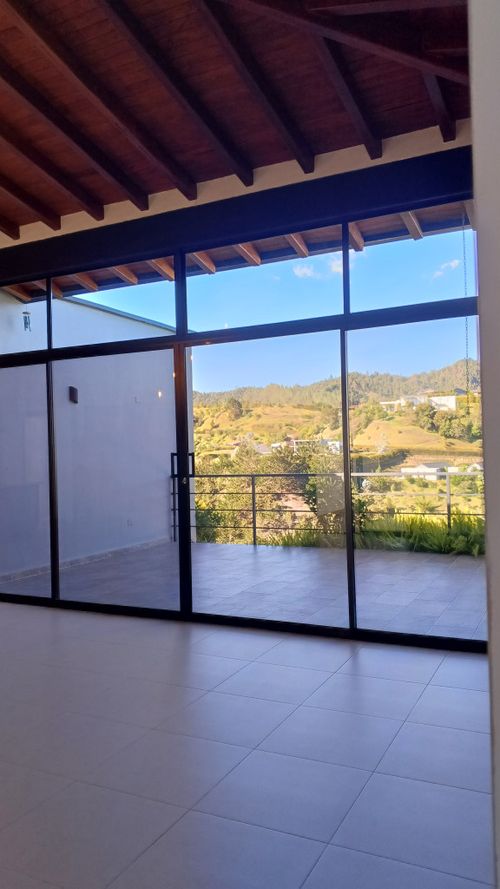 Casa de 4 alcobas en venta en Pantanillo, El Retiro, 300 m² · foto 18 de 24