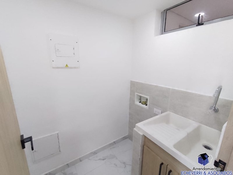 Apartamento en Arriendo en Pan de azucar, Sabaneta - 3