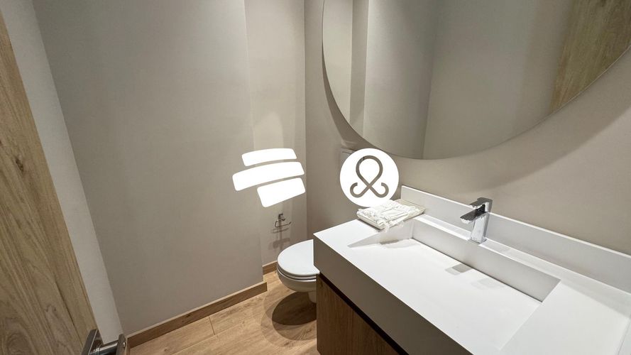 Apartamento de 3 alcobas en venta en El Poblado, Medellín, 202 m² · foto 5 de 14