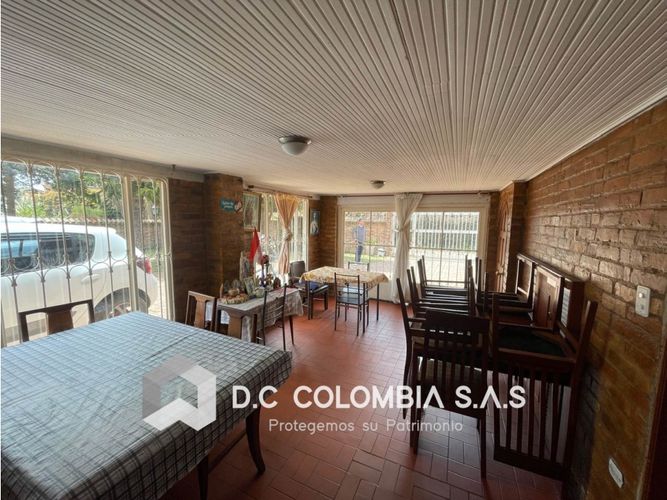 Casa de 15 alcobas en venta en Fonquetá, Chía, 622 m² · foto 5 de 7