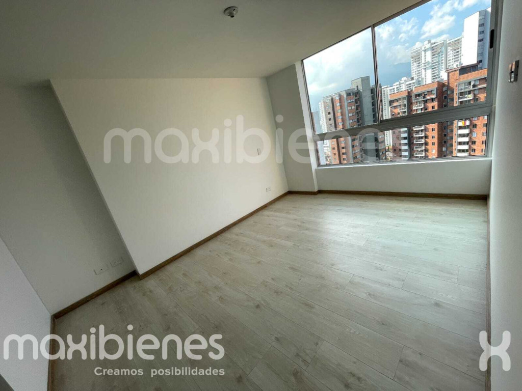Apartamento en venta en Suramérica, Itagüí · foto 4 de 14