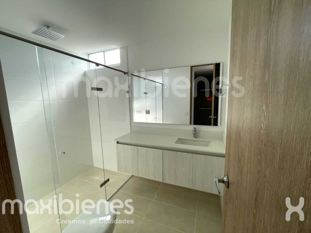 Apartamento en venta en Suramérica, Itagüí · foto 10 de 14