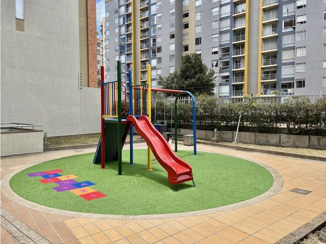 Apartamento de 3 alcobas en venta en Santa Teresa, Bogotá, 64 m² · foto 18 de 21