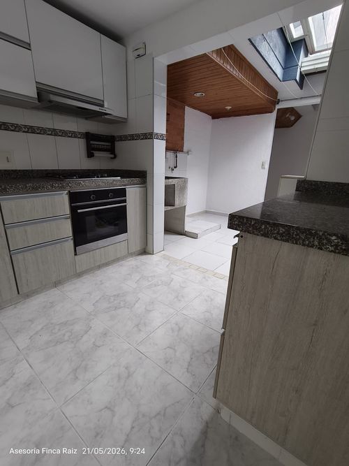 Casa de 3 alcobas en venta en Versalles, Floridablanca, 132 m² · foto 6 de 20