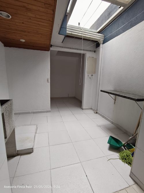Casa de 3 alcobas en venta en Versalles, Floridablanca, 132 m² · foto 5 de 20