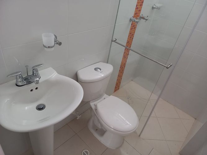Apartamento de 3 alcobas en venta en La Concordia, Bucaramanga, 61 m² · foto 8 de 9