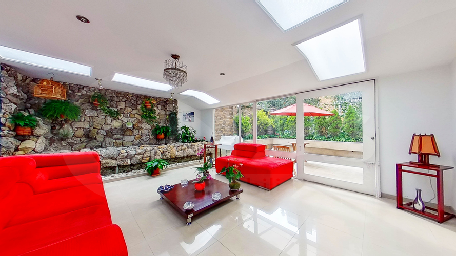 Apartamento de 3 alcobas en venta en Santa Barbara, Bogotá, 145 m² · foto 6 de 22