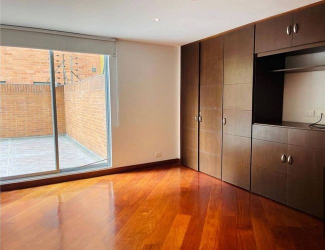 Apartamento de 3 alcobas en venta en Santa Paula, Bogotá, 138 m² · foto 9 de 24