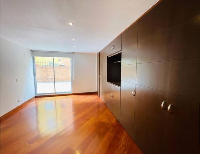 Apartamento de 3 alcobas en venta en Santa Paula, Bogotá, 138 m² · foto 14 de 24