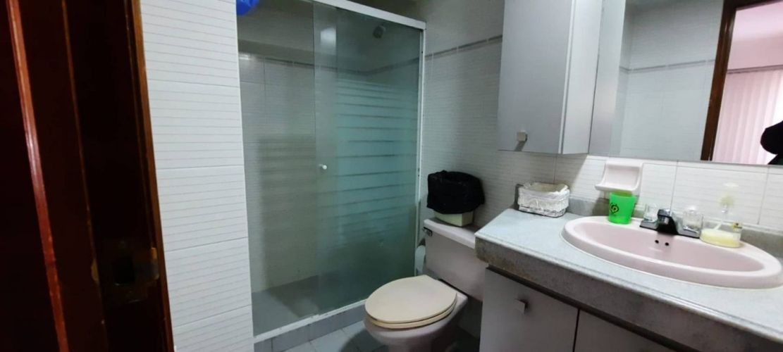 Apartamento de 3 alcobas en venta en Cabecera Del Llano, Bucaramanga, 240 m² · foto 12 de 17