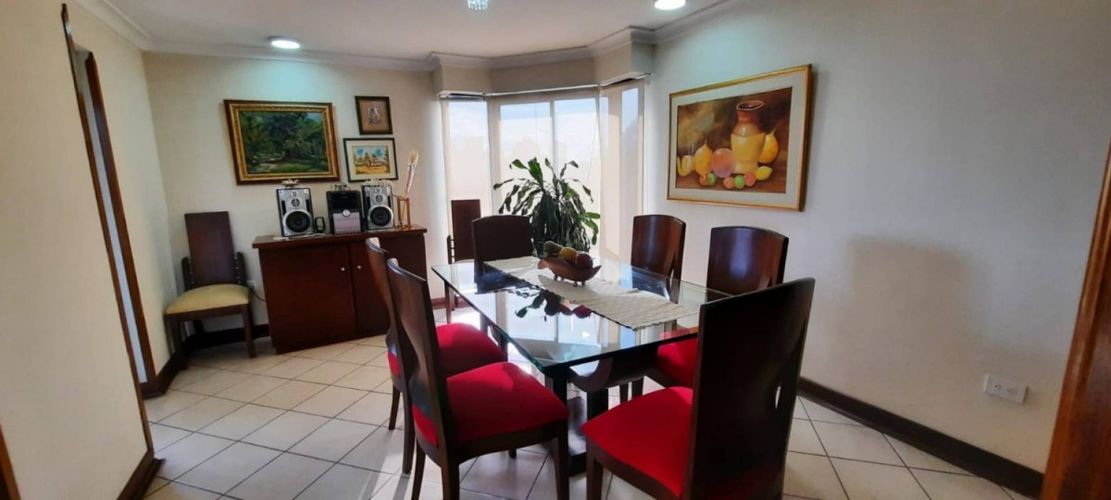 Apartamento de 3 alcobas en venta en Cabecera Del Llano, Bucaramanga, 240 m² · foto 16 de 17