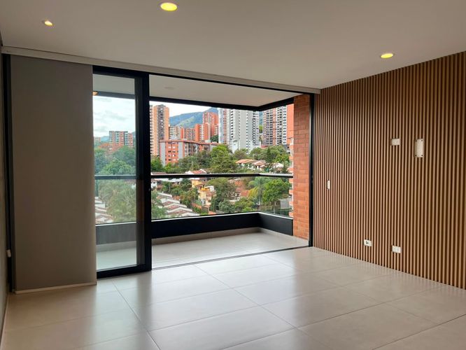 Apartamento de 2 alcobas en arriendo en Loma Del Esmeraldal, Envigado, 82 m² · foto 3 de 16