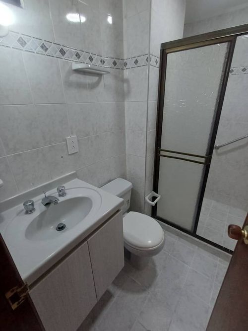 Apartamento de 3 alcobas en venta en La Aurora, Bucaramanga, 105 m² · foto 6 de 17