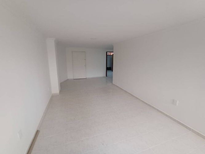 Apartamento de 3 alcobas en venta en La Aurora, Bucaramanga, 105 m² · foto 14 de 17
