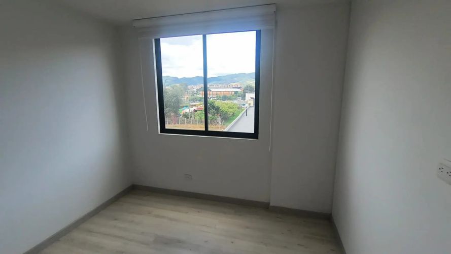 Apartamento de 3 alcobas en venta en Centro, Cajicá, 87 m² · foto 15 de 23