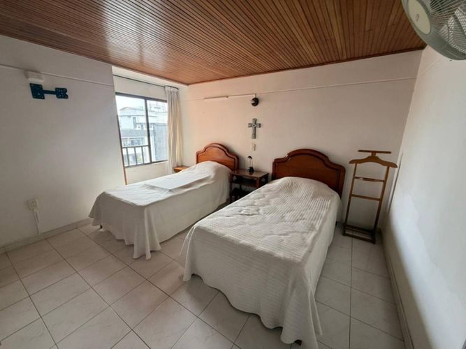 Apartamento de 4 alcobas en venta en Sotomayor, Bucaramanga, 295 m² · foto 3 de 16