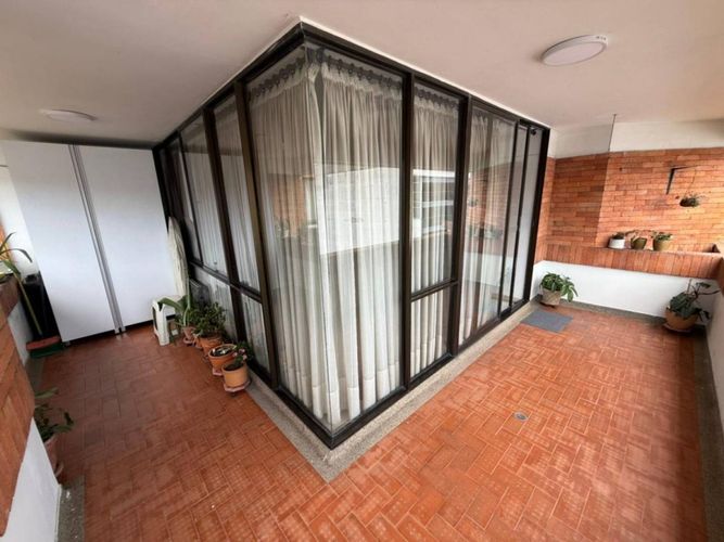 Apartamento de 4 alcobas en venta en Sotomayor, Bucaramanga, 295 m² · foto 12 de 16