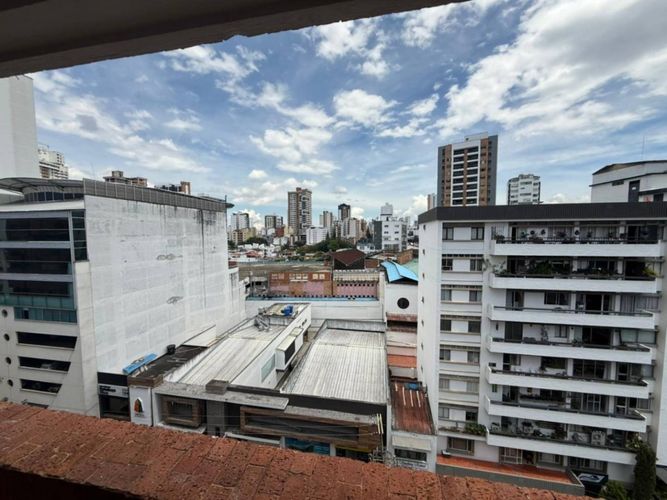 Apartamento de 4 alcobas en venta en Sotomayor, Bucaramanga, 295 m² · foto 14 de 16