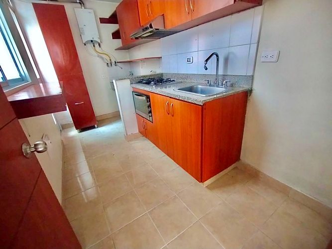 Casa de 3 alcobas en venta en El Pensamiento, Funza, 82 m² · foto 2 de 4