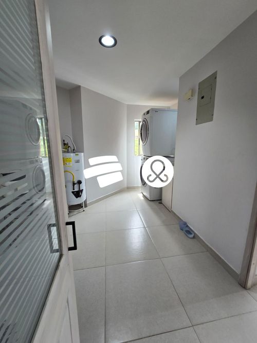 Apartamento de 4 alcobas en venta en Entreamigos, Sabaneta · foto 3 de 24