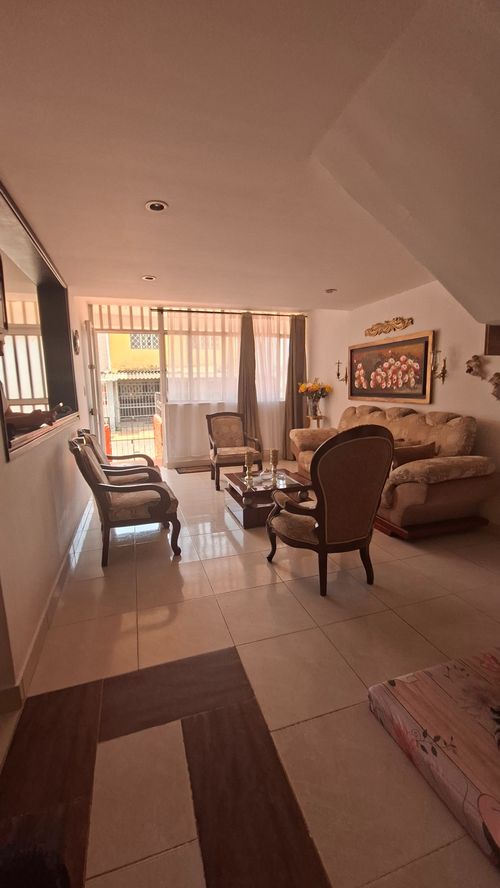 Casa de 4 alcobas en venta en Emporio, Villavicencio, 160 m² · foto 5 de 24