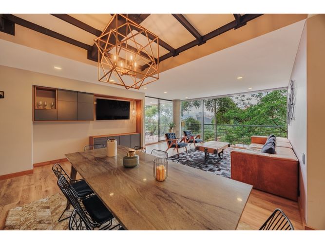 Apartamento en venta en El Diamante No. 2, Medellín, 157 m² · foto 4 de 24