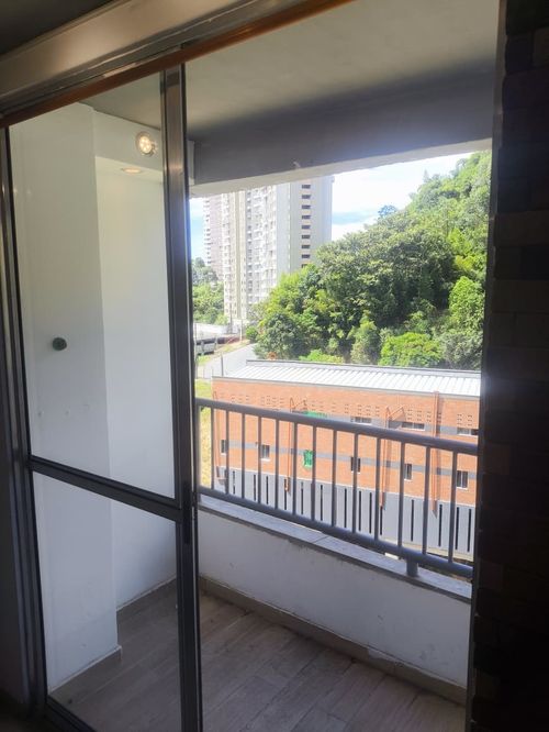 Apartamento de 3 alcobas en venta en San Jose, Sabaneta, 56 m² · foto 7 de 24