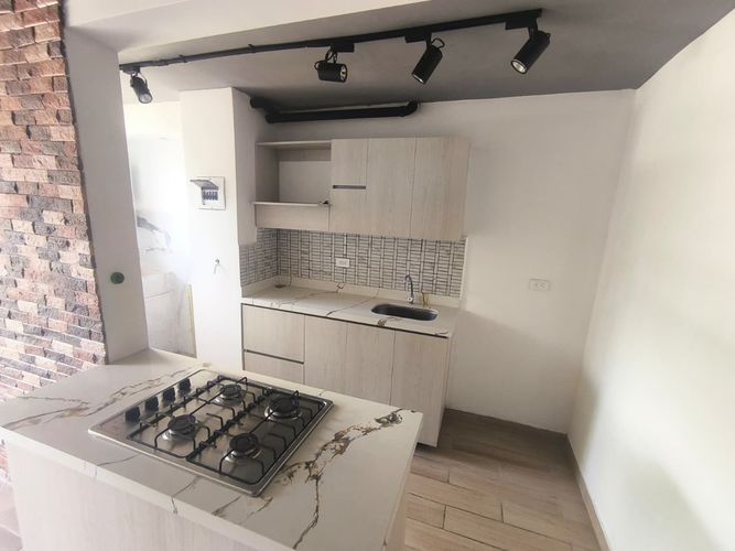Apartamento de 3 alcobas en venta en San Jose, Sabaneta, 56 m² · foto 17 de 24