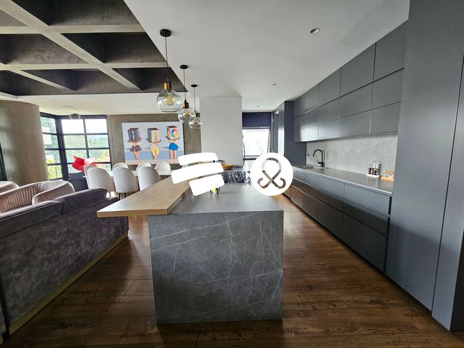 Apartamento de 4 alcobas en venta en El Diamante No. 2, Medellín, 250 m² · foto 5 de 23