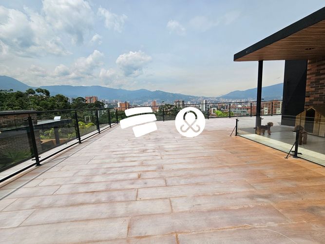 Apartamento de 4 alcobas en venta en El Diamante No. 2, Medellín, 250 m² · foto 14 de 23