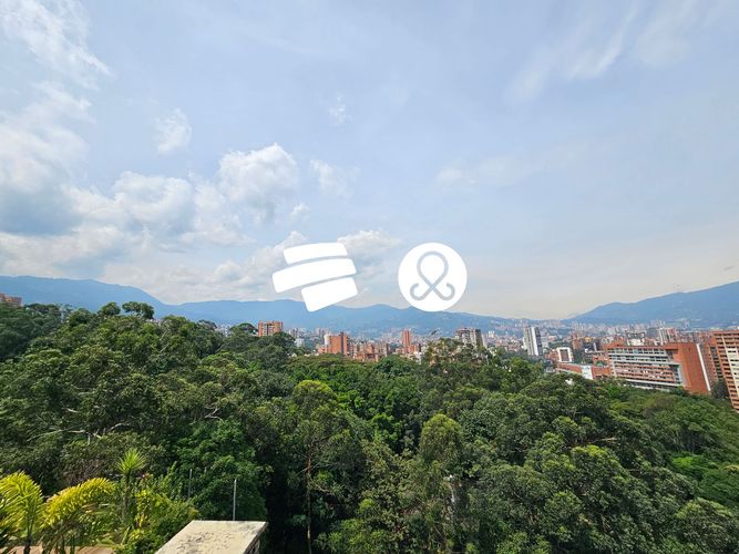 Apartamento de 4 alcobas en venta en El Diamante No. 2, Medellín, 250 m² · foto 16 de 23