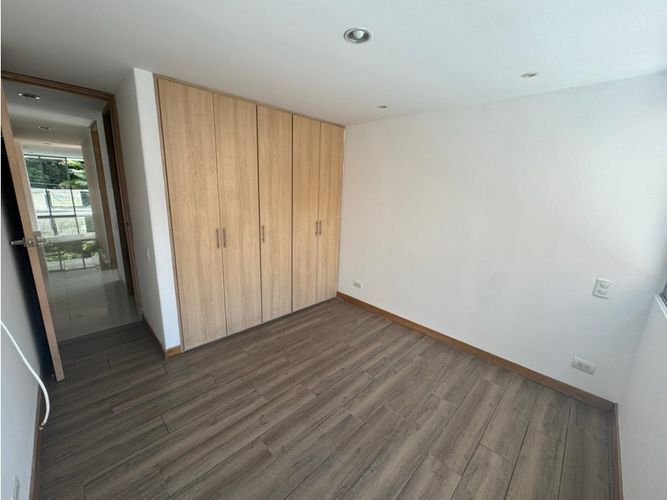 Apartamento de 3 alcobas en venta en Zuñiga, Envigado, 114 m² · foto 6 de 11