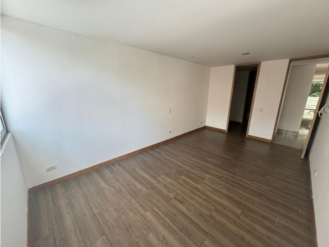 Apartamento de 3 alcobas en venta en Zuñiga, Envigado, 114 m² · foto 9 de 11