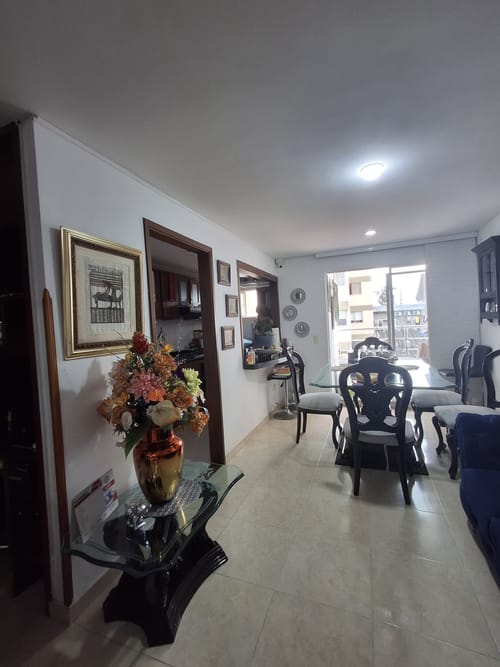 Apartamento de 3 alcobas en venta en Antonia Santos Centro, Bucaramanga, 72 m² · foto 7 de 7