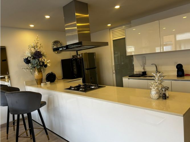 Apartamento en venta en Chicó Reservado, Bogotá · foto 3 de 15