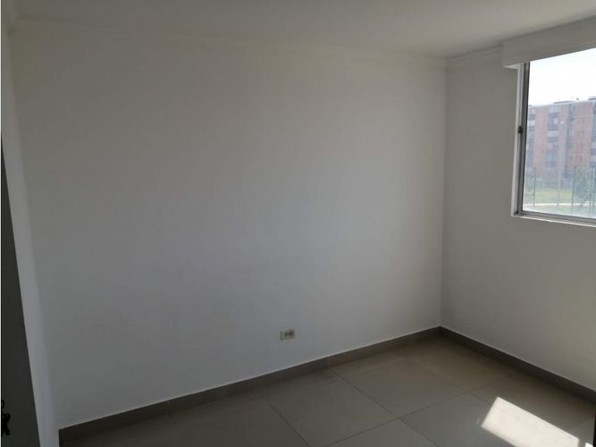 Apartamento de 3 alcobas en venta en Campo Verde, Bogotá, 47 m² · foto 7 de 13