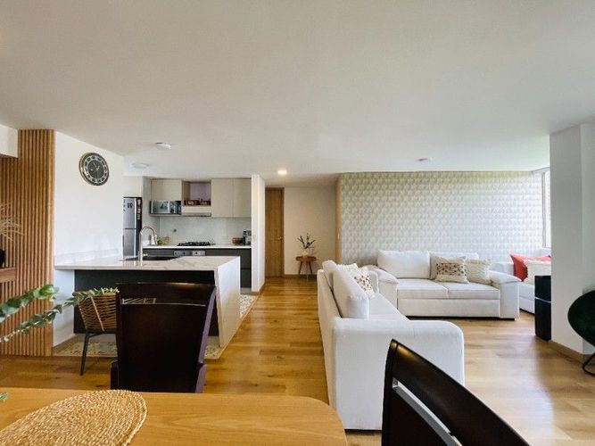 Apartaestudio en venta en La Abadia, Envigado, 81 m² · foto 4 de 19