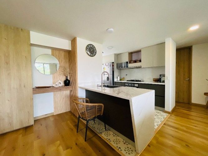 Apartaestudio en venta en La Abadia, Envigado, 81 m² · foto 6 de 19