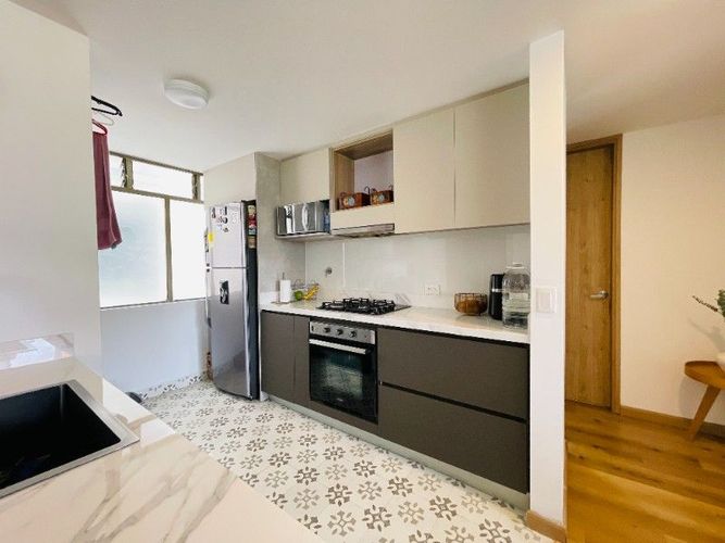 Apartaestudio en venta en La Abadia, Envigado, 81 m² · foto 8 de 19
