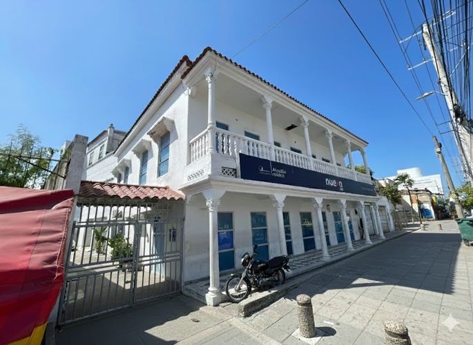 Casa en venta en El Prado, Cartagena, 1750 m² · foto 2 de 12