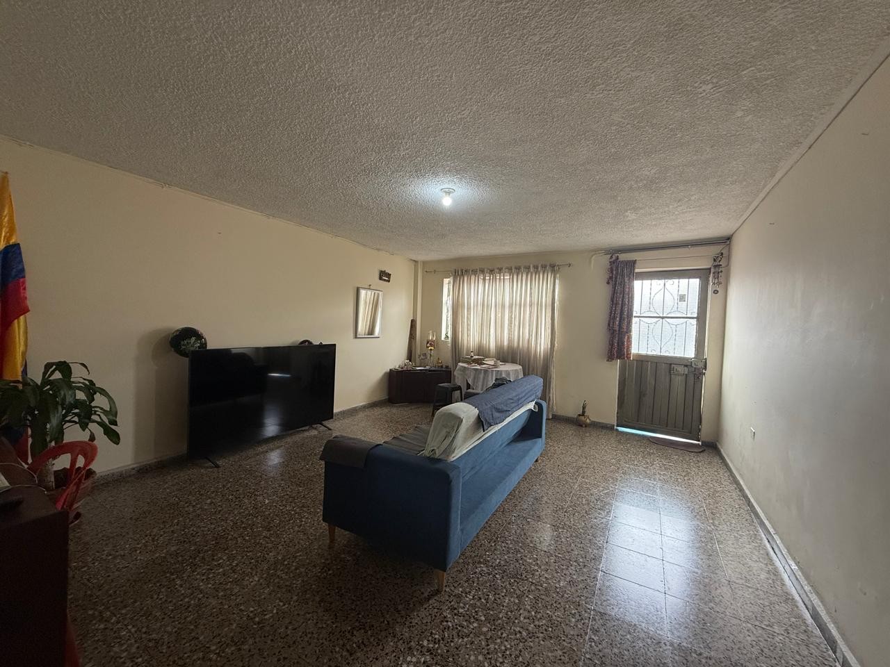Casa en venta en Onassis, Bogotá · foto 3 de 24