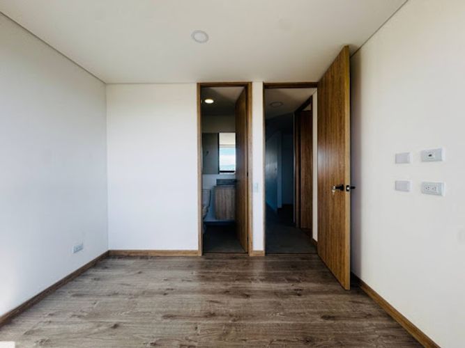 Apartamento de 2 alcobas en arriendo en El Porvenir, Rionegro, 76 m² · foto 12 de 23