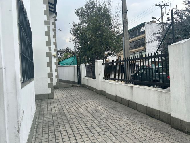 Casa de 6 alcobas en venta en Teusaquillo, Bogotá, 317 m² · foto 3 de 13