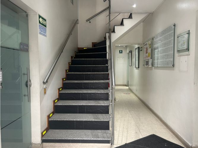 Casa de 6 alcobas en venta en Teusaquillo, Bogotá, 317 m² · foto 6 de 13