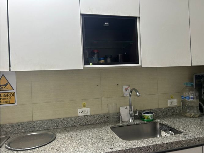 Casa de 6 alcobas en venta en Teusaquillo, Bogotá, 317 m² · foto 11 de 13