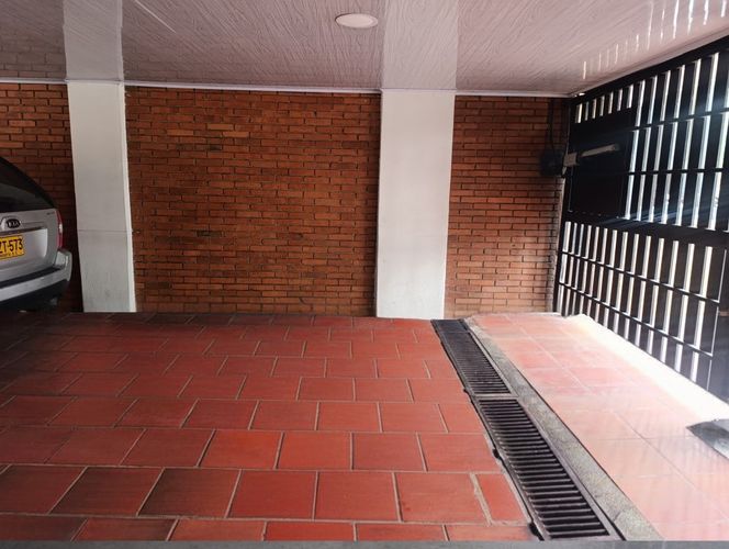 Apartamento de 3 alcobas en venta en Galerias, Bogotá, 97 m² · foto 2 de 21