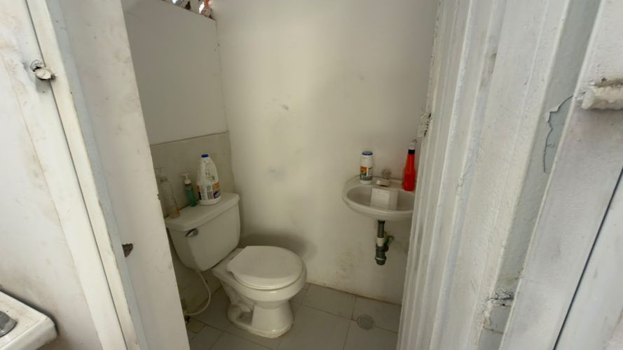 Bodega en venta en El Contento, Cúcuta, 357 m² · foto 7 de 9