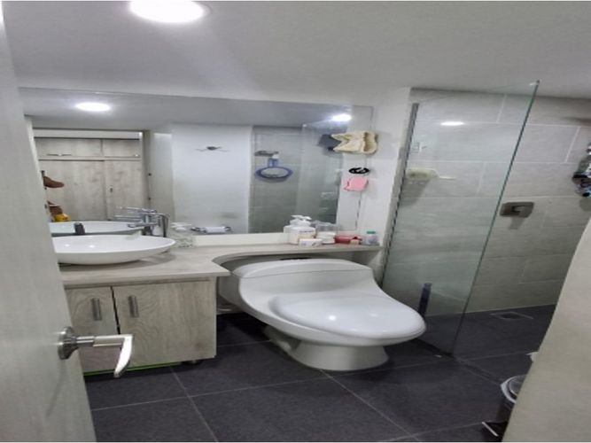 Apartamento de 3 alcobas en venta en Satexco, Itagüí, 55 m² · foto 7 de 9